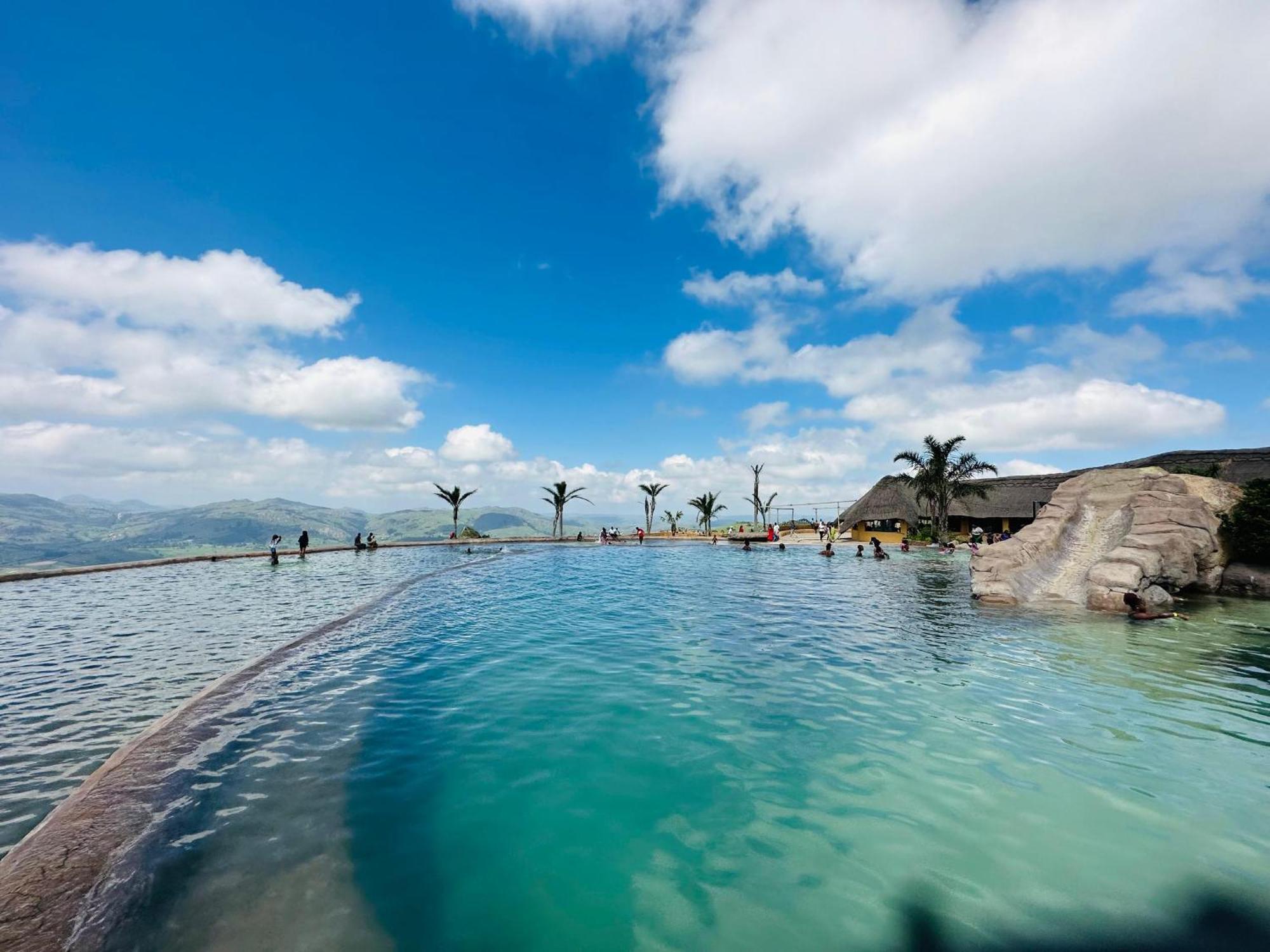 Sibebe Resort 음바바네 외부 사진