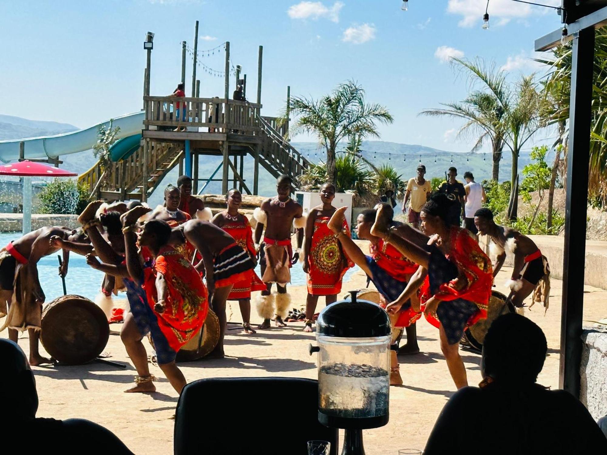 Sibebe Resort 음바바네 외부 사진